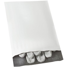 7 1/2 x 10 1/2" (100 Pack) Poly Mailers with Tear Strip